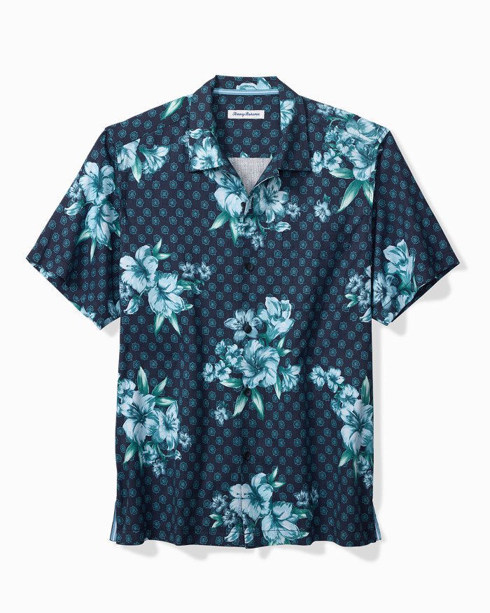 Big & Tall Medallion Blooms IslandZone® Camp Shirt