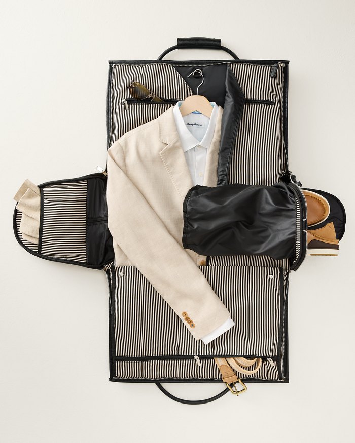 Brett Black 2-In-1 Roller Garment Duffel Bag