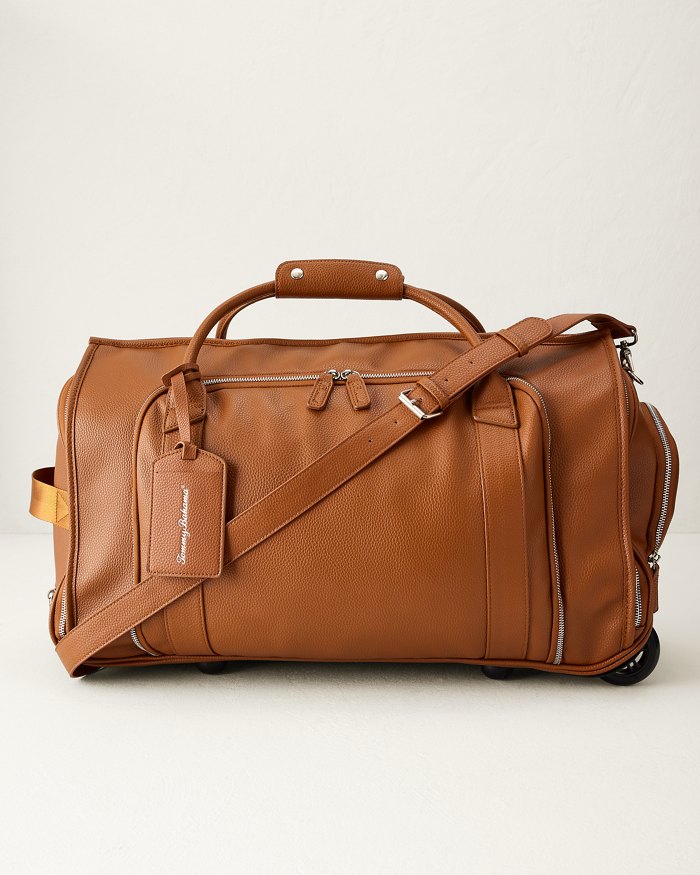Brett Chestnut 2-In-1 Roller Garment Duffel Bag