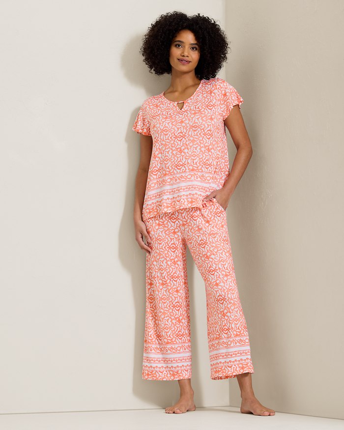 Jersey Short-Sleeve Top & Cropped Pants Pajama Set