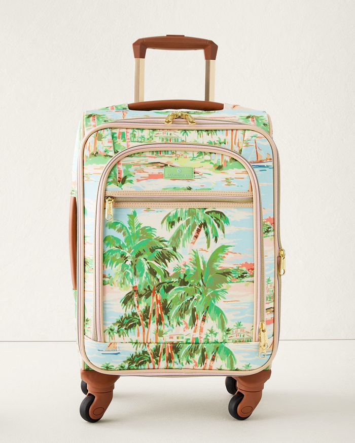 Coastal Dreams 20-Inch Rolling Suitcase